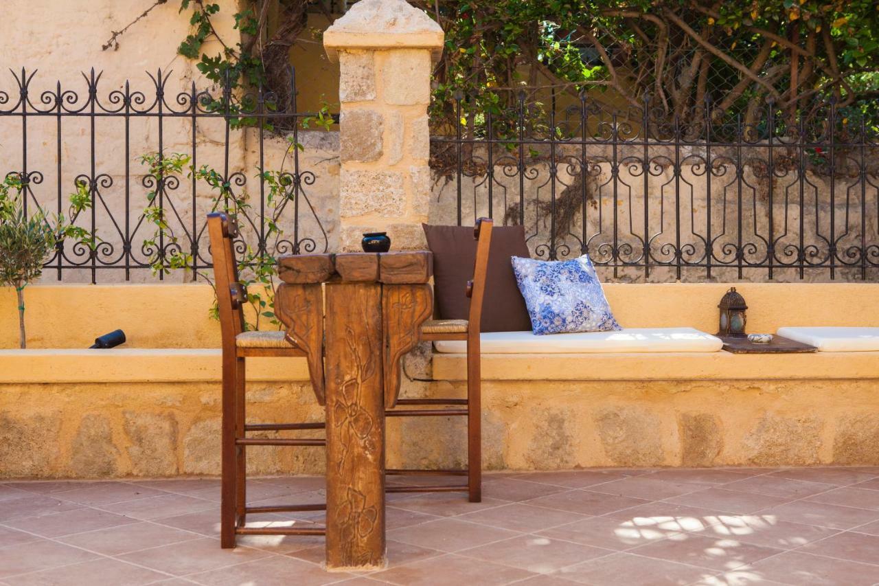 Villanonna Suites & Hamam Rhodes City Kültér fotó